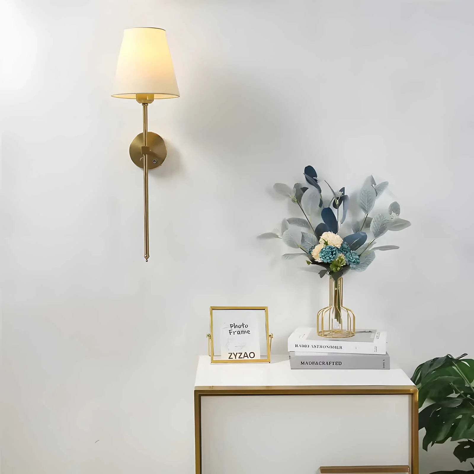 LuxeGlow | Wireless Wall Sconce