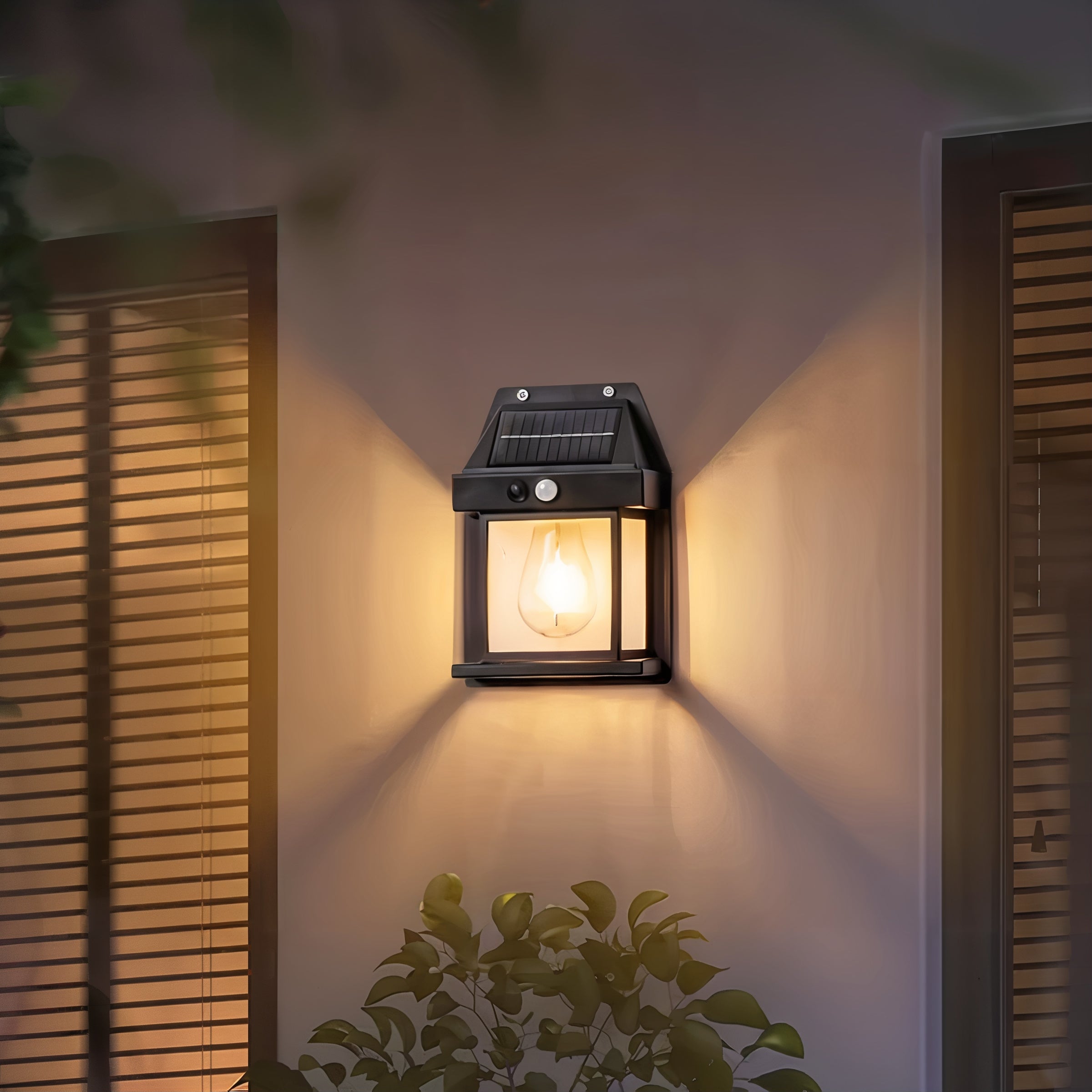 Solar Edge I LED Garden Lighting