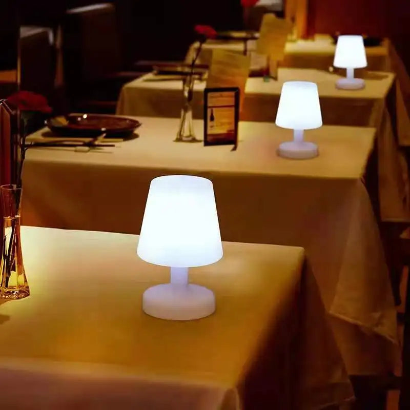 Full Glow Table Lamp