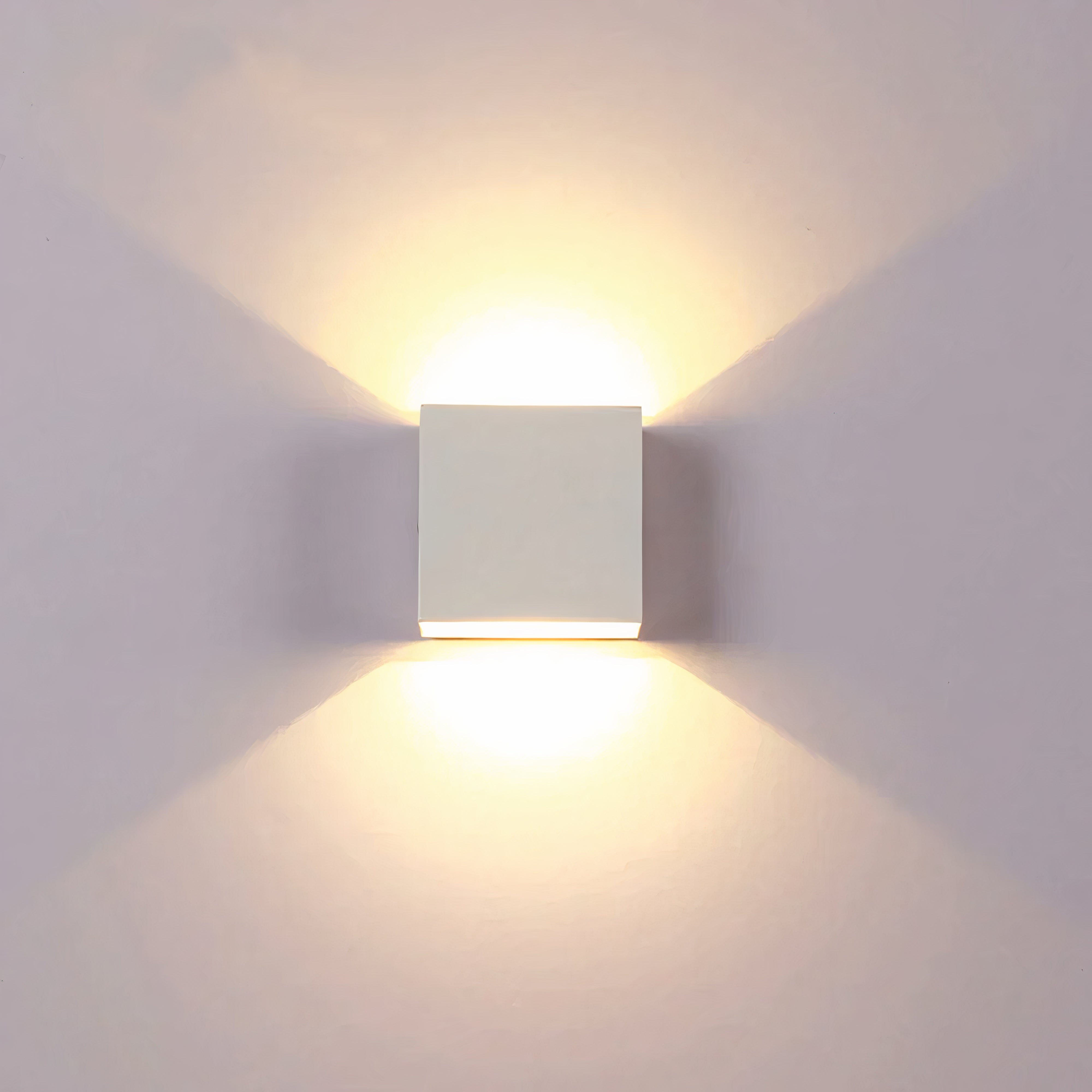 Norridge Wall Lamp